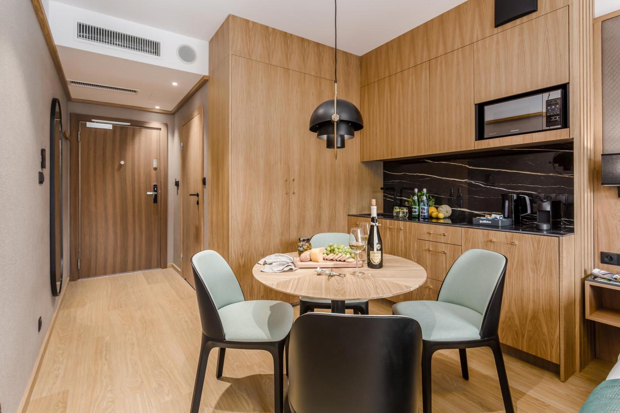 Deo Plaza Apartamenty Premium By Rent Like Home Гданск Екстериор снимка