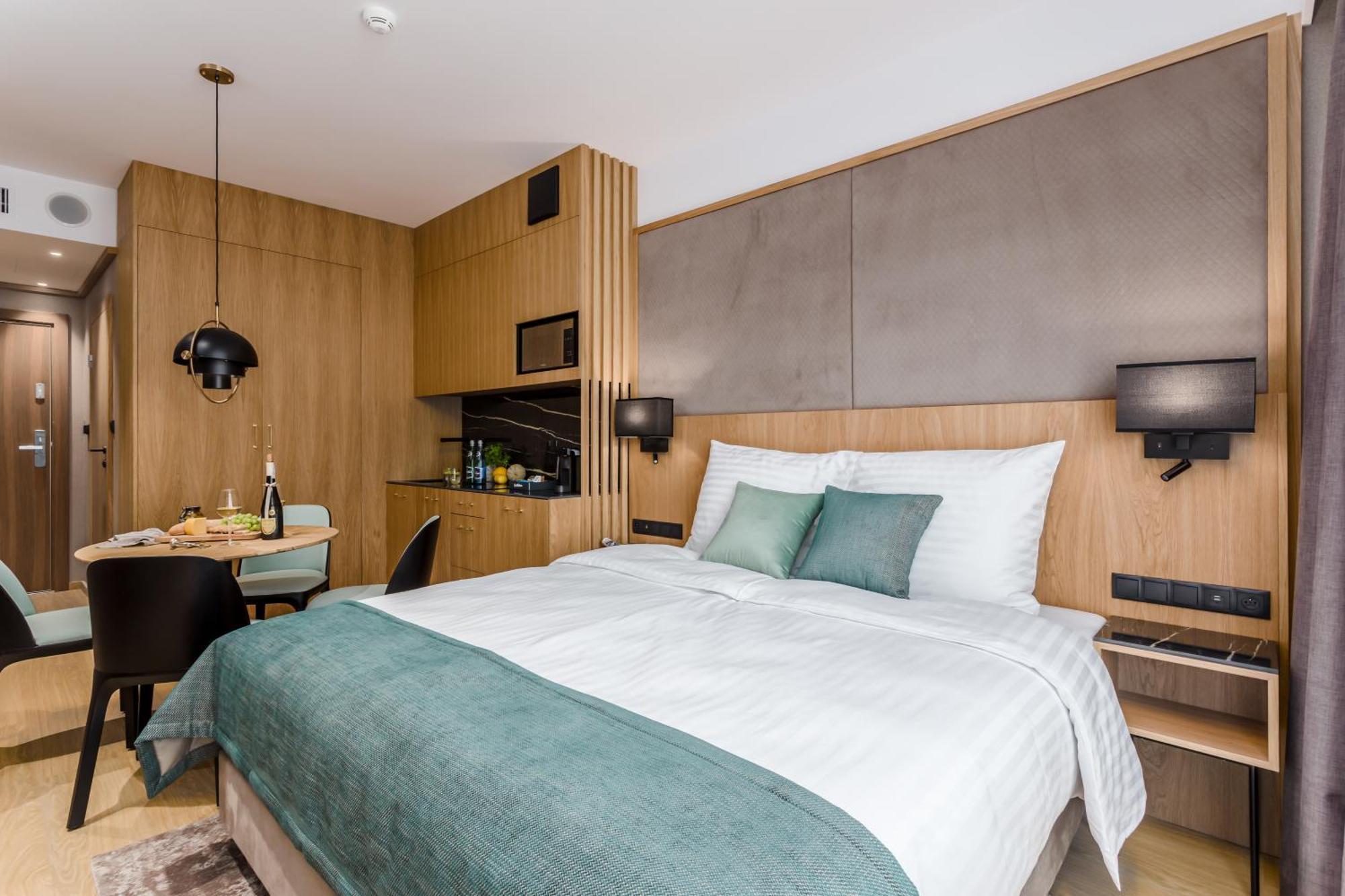 Deo Plaza Apartamenty Premium By Rent Like Home Гданск Екстериор снимка